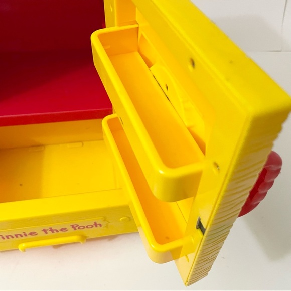 Disney Tomy Winnie the Pooh Refrigerator Toy Miniature Cooler Ice Box - Picture 13 of 16